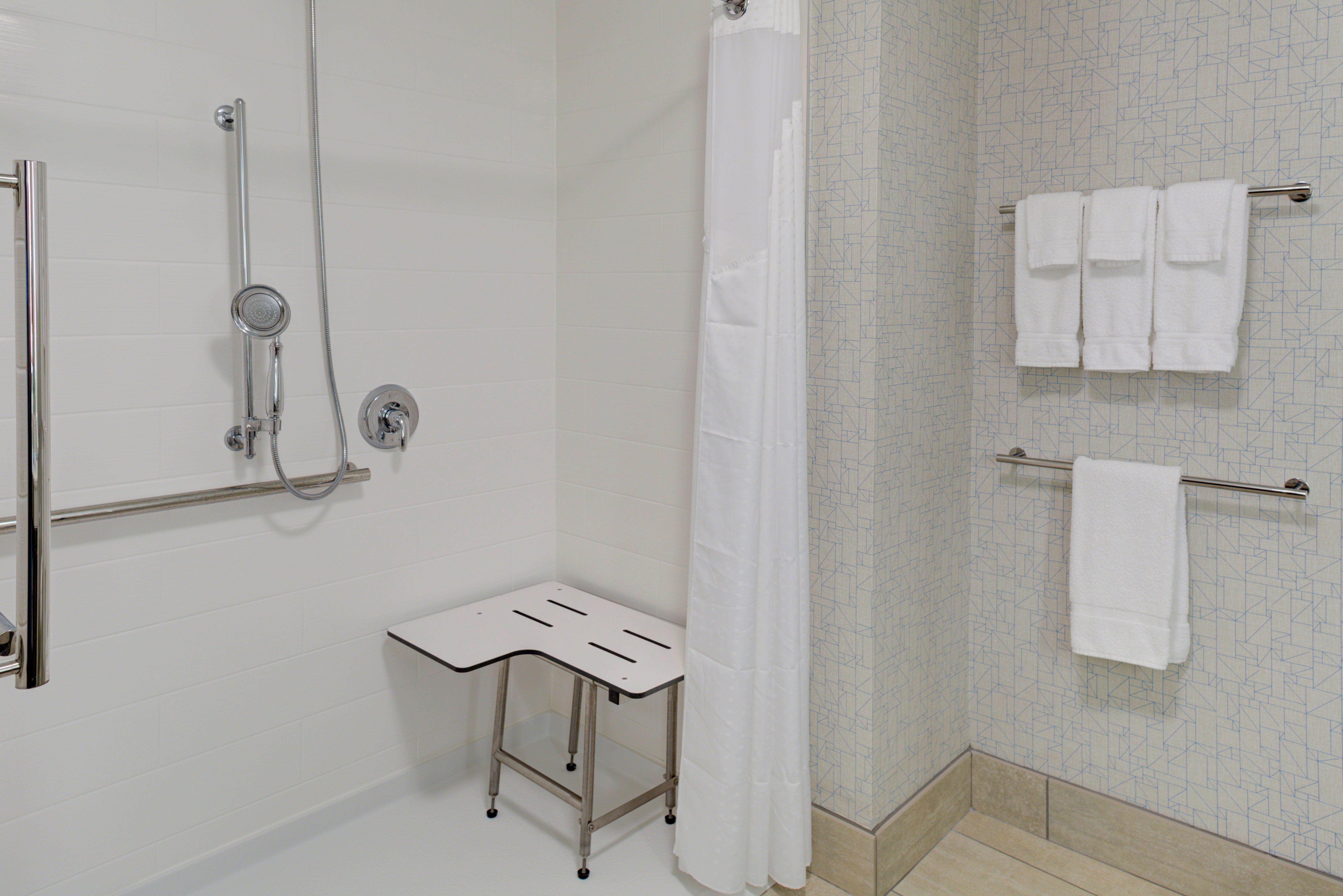 Holiday Inn Express & Suites - King George - Dahlgren By Ihg Alden Ngoại thất bức ảnh