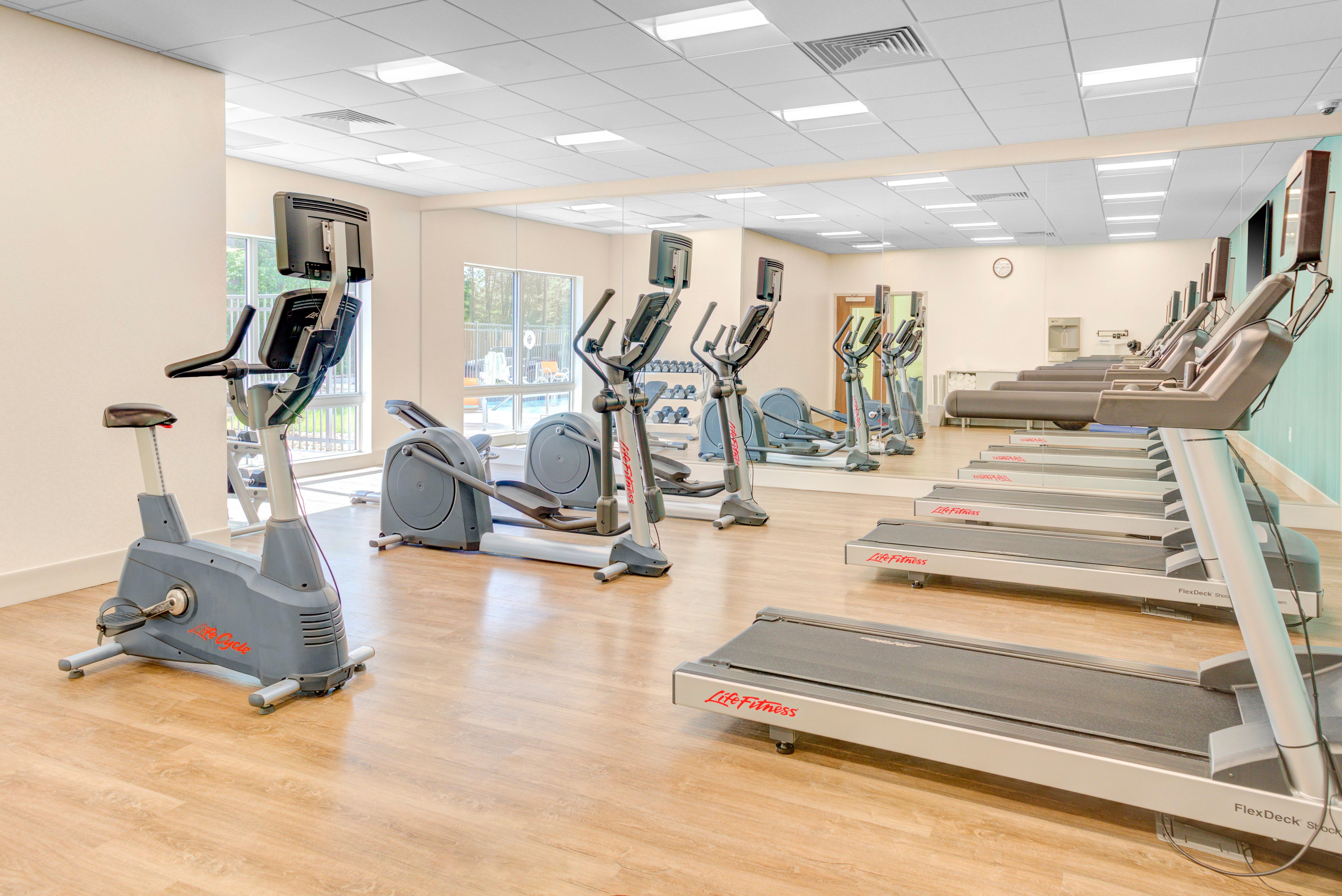 Holiday Inn Express & Suites - King George - Dahlgren By Ihg Alden Ngoại thất bức ảnh