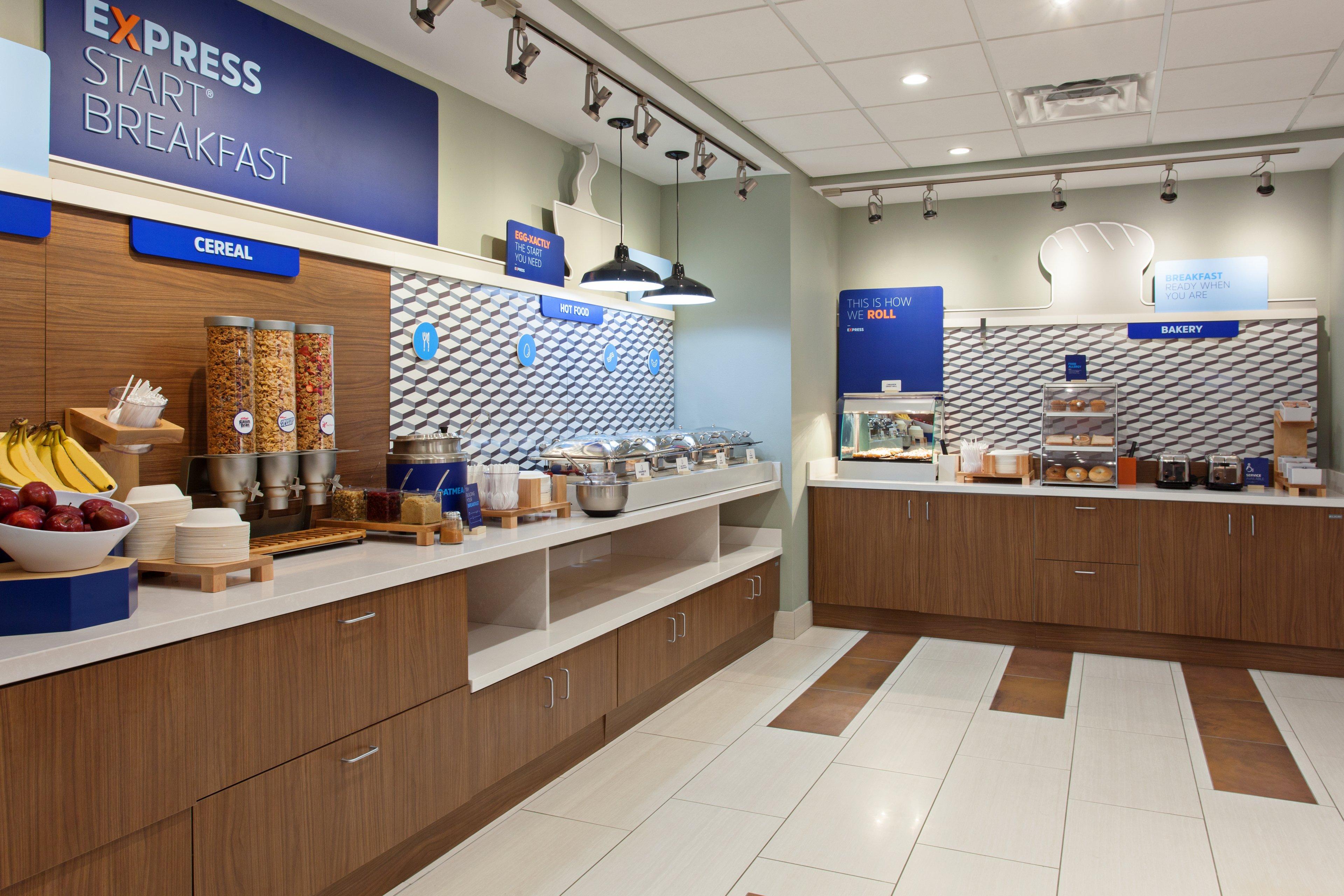 Holiday Inn Express & Suites - King George - Dahlgren By Ihg Alden Ngoại thất bức ảnh